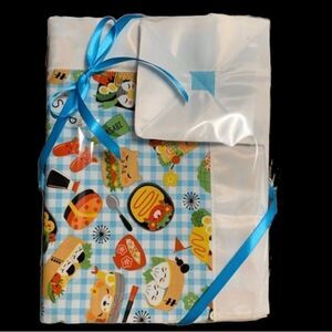 𝅺BRAND NEW🍱❤️Handmade Aloha print cuddle blanket🏝🐬🐟🍱💙